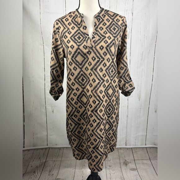 ‼️final must bundle‼️ Almost Famous Tunic Dress Roll Tab Sleeves Aztec - Picture 1 of 6